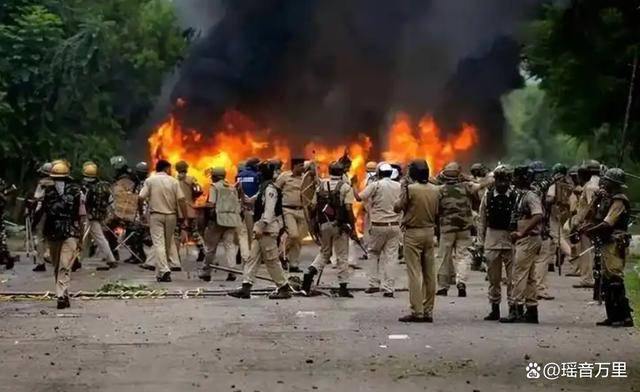 皇冠足球平台在哪里注册_印度宣战!巴军歼10C携PL-15导弹硬刚皇冠足球平台在哪里注册,巴外长连夜拨通中方电话