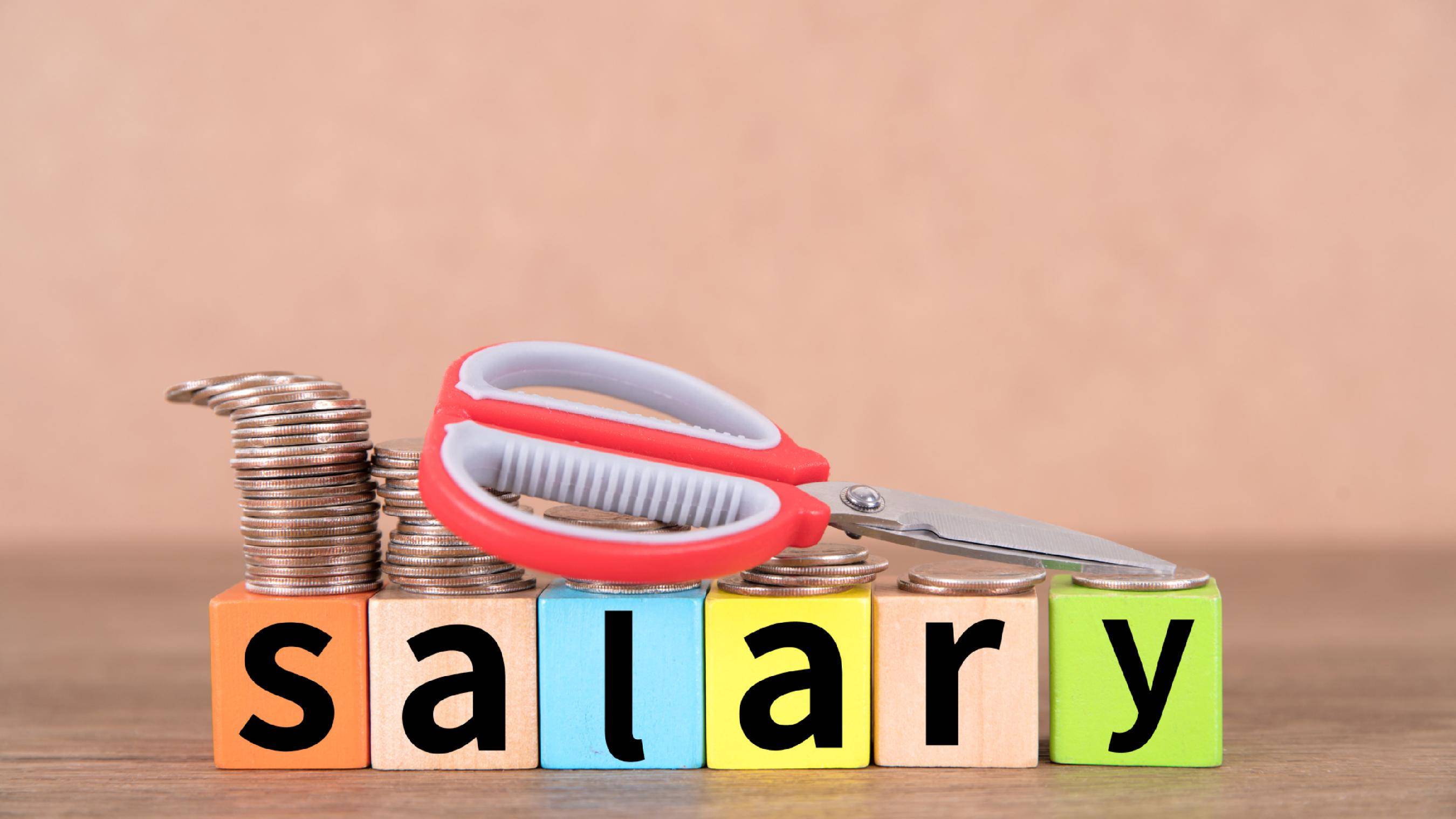 WNBA赔率
_私营、非私营单位平均工资差距连续十五年扩大