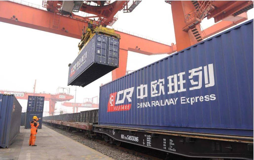 皇冠信用网登3代理注册_特朗普再提访华皇冠信用网登3代理注册,由期盼转落空,反收到中方的加税通知,未来90天成关键时刻