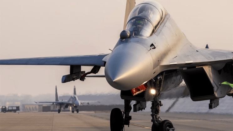 女足东亚杯2025赛程表
_美媒:伊朗欲购中国重型战斗机女足东亚杯2025赛程表
,不需要歼10,歼16靠隐身击落F-35