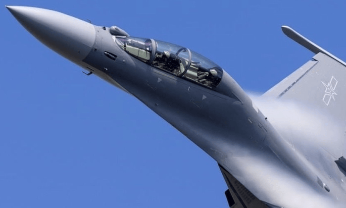 女足东亚杯2025赛程表
_美媒:伊朗欲购中国重型战斗机女足东亚杯2025赛程表
,不需要歼10,歼16靠隐身击落F-35