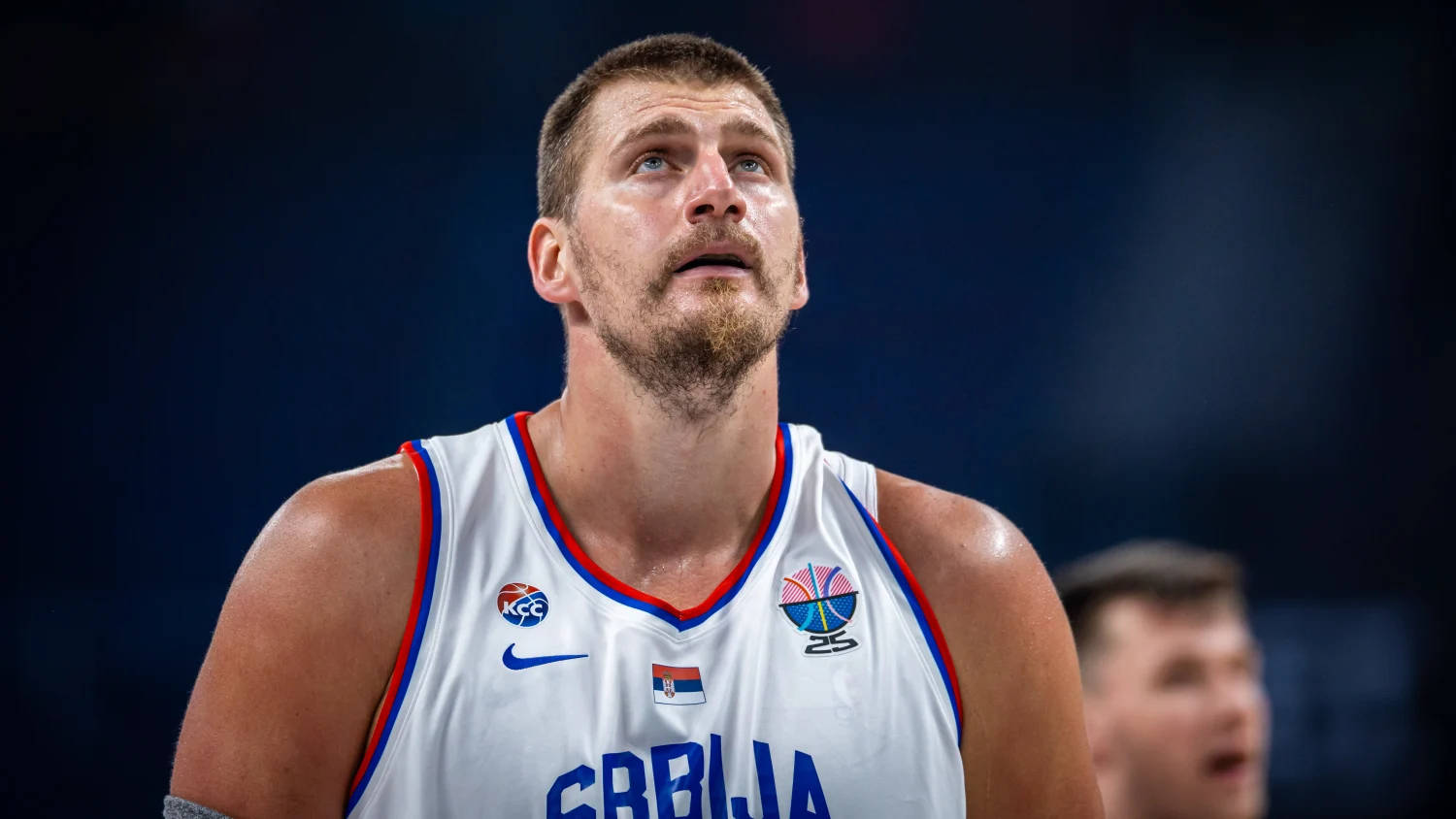 布轮斯维克vs比勒费尔德_欧洲杯综述:德国狂胜英国63分 申京连续三场20+5+5