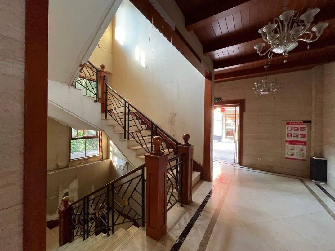 皇冠会员如何申请
_3256平米别墅288万起拍皇冠会员如何申请
，单价不到900元，内景配置曝光，目前0人报名；拍卖商回应：在开发商名下，想通过拍卖吸引更多人参与