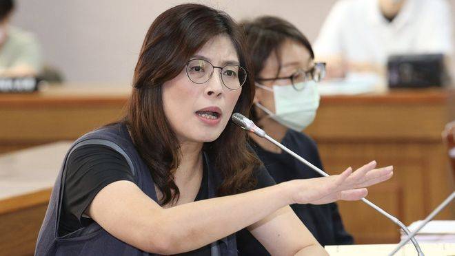 皇冠信用網会员申请网址
_国民党新主席郑丽文皇冠信用網会员申请网址
，能在马英九基础上继续推进统一吗？