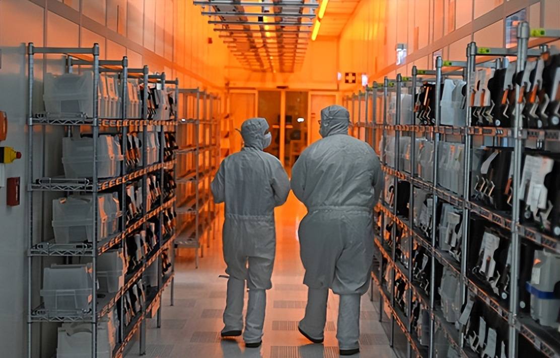 皇冠信用盘在线注册
_中美要握手言和了？欧盟立马变脸皇冠信用盘在线注册
，突然给中国“戴高帽”，周四在布鲁塞尔不见不散！