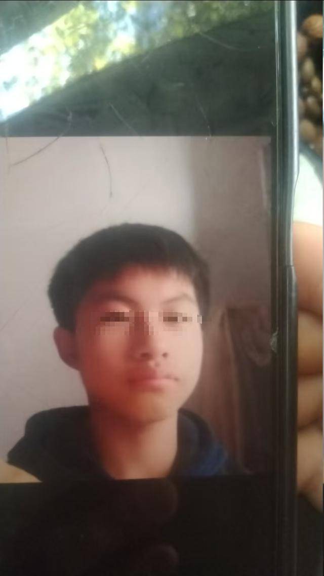 皇冠信用网注册网址
_山西15岁少年被诱骗至柬埔寨？ 社交账号发来信息： 找三人来换他皇冠信用网注册网址
，要么20万赎人