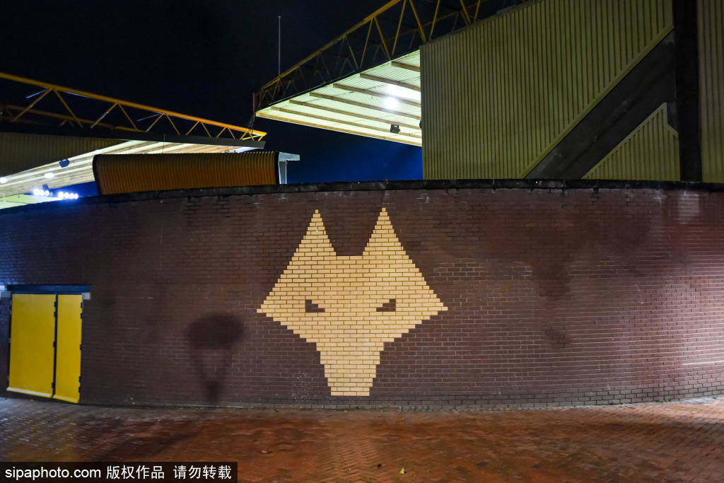 皇冠信用盘代理
_伯恩茅斯后卫解围失误送礼皇冠信用盘代理
,曼联反超4-3!库尼亚成为关键先生