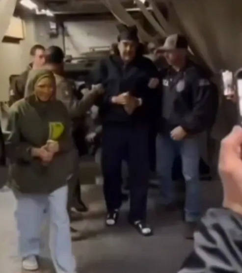 皇冠信用网APP下载_为什么美军还要掳走马杜罗夫人皇冠信用网APP下载?美媒分析:她被视为马杜罗核心圈子成员