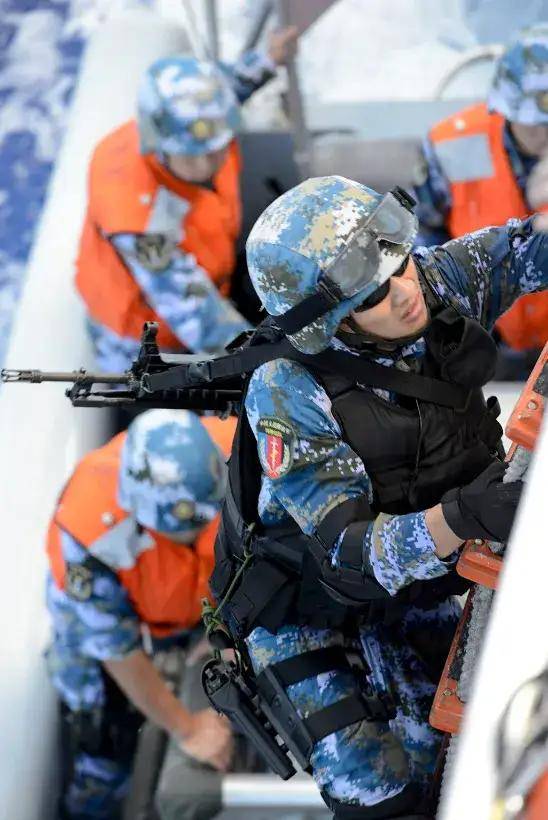 皇冠信用网代理申请_正视差距皇冠信用网代理申请!中国想复刻美国特种兵“斩首”某岛还缺什么?