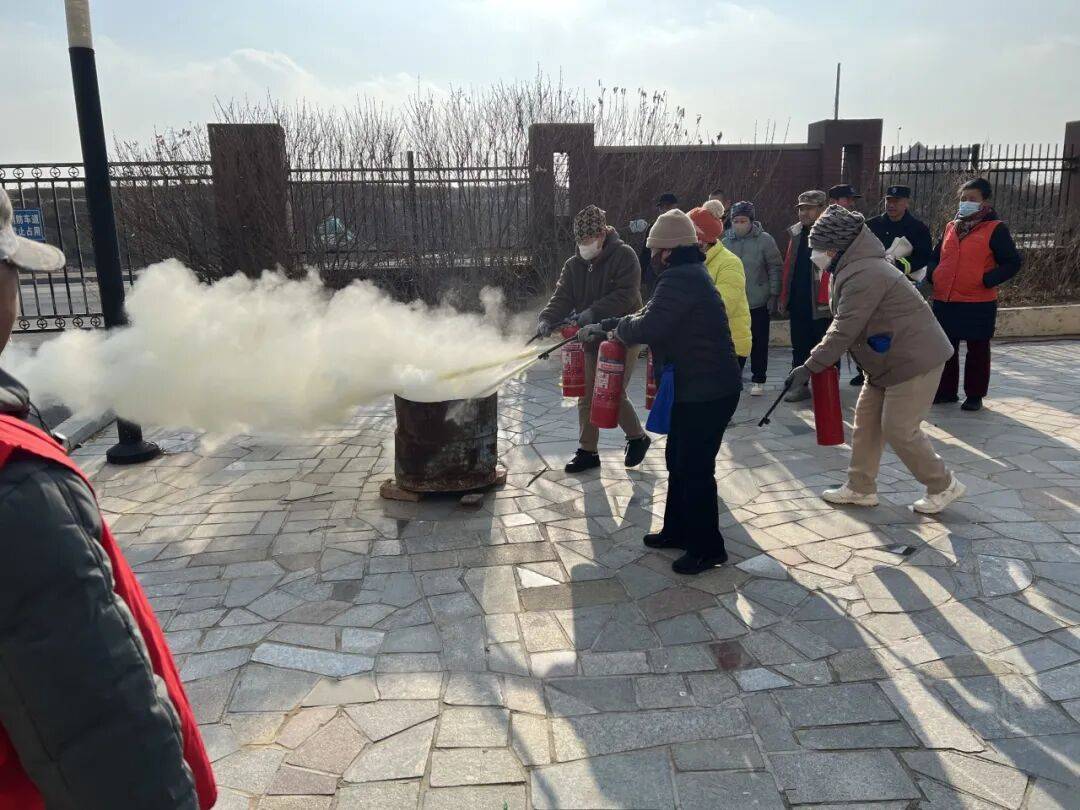 皇冠app_【高层建筑专项整治】大连市金普新区持续开展高层建筑隐患排查整治行动