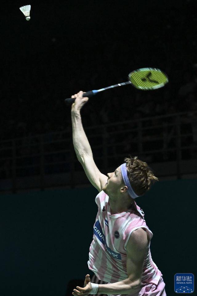 皇冠网
_羽毛球丨马来西亚公开赛:石宇奇晋级决赛